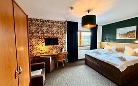Hotel Kraus Ruhiges Hotel in Bielefeld-Heepen, kostenloser Parkplatz